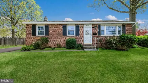 499 Wade Ave, Lansdale, PA 19446