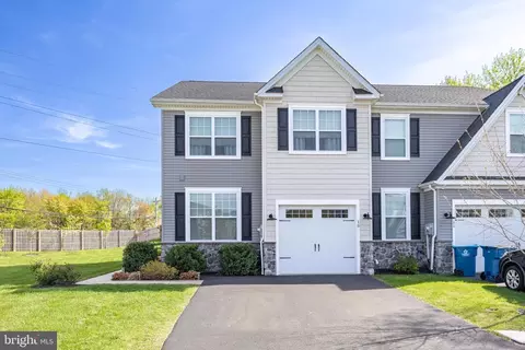 15 Finley Ct, Lansdale, PA 19446