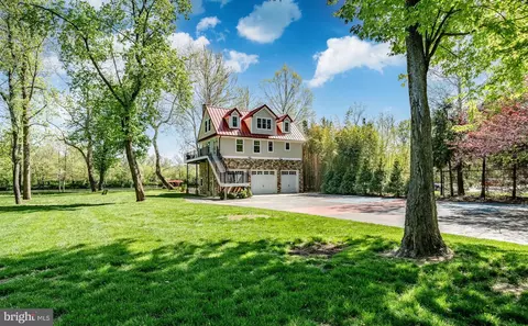 100 W Indian Ln, Eagleville, PA 19403