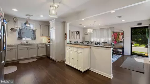424 Cedar St, Lansdale, PA 19446