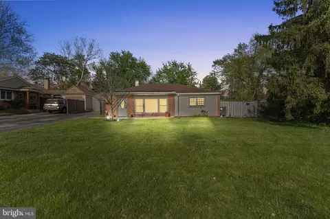 633 Erlen Rd, Plymouth Meeting, PA 19462
