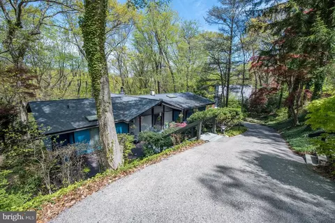 Exterior - 340 Danell Rd, Wayne, PA 19087 photo 9 of 9