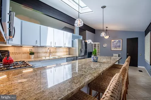 Kitchen - 340 Danell Rd, Wayne, PA 19087 photo 2 of 2
