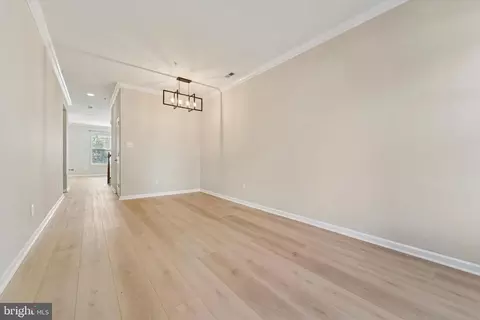 18 Old Cedarbrook Rd, Wyncote, PA 19095 photo 4