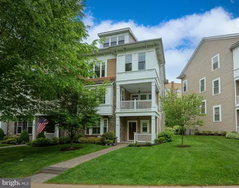 132 Pennsylvania Ave, Bryn Mawr, PA 19010