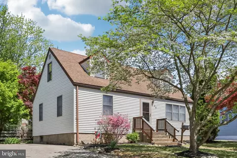 28 Barbara Rd, Hatboro, PA 19040