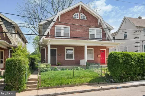 855 Summit Grove Ave, Bryn Mawr, PA 19010