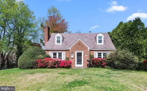 904 Pitt Rd, Cheltenham, PA 19012
