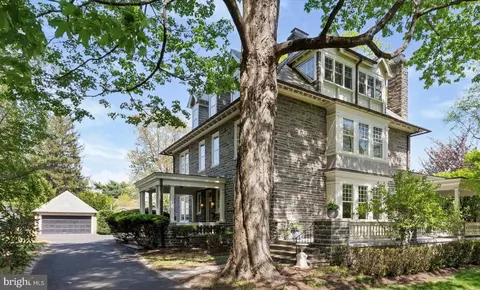 7707 Pine Rd, Wyndmoor, PA 19038