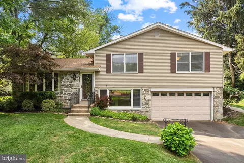 3392 Hillcroft Rd, Huntingdon Valley, PA 19006