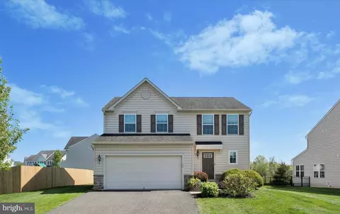 113 Chalet Rd, Gilbertsville, PA 19525