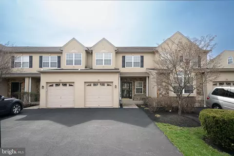 34 Arbor Cir, Colmar, PA 18915