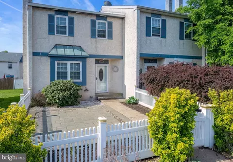 3104 Walnut Rdg, Pottstown, PA 19464
