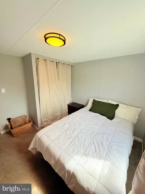 Bedroom - 38 Clara St, Norristown, PA 19403 photo 3 of 6