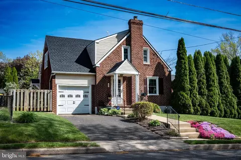 251 Lawnton Rd, Willow Grove, PA 19090