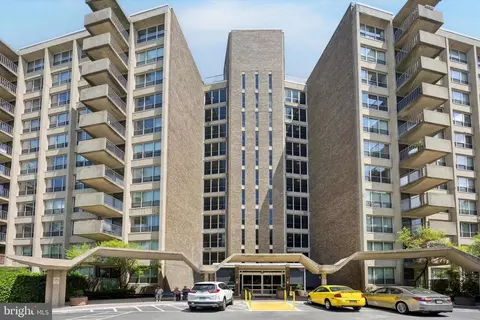 1001 City Ave #W-912, Wynnewood, PA 19096