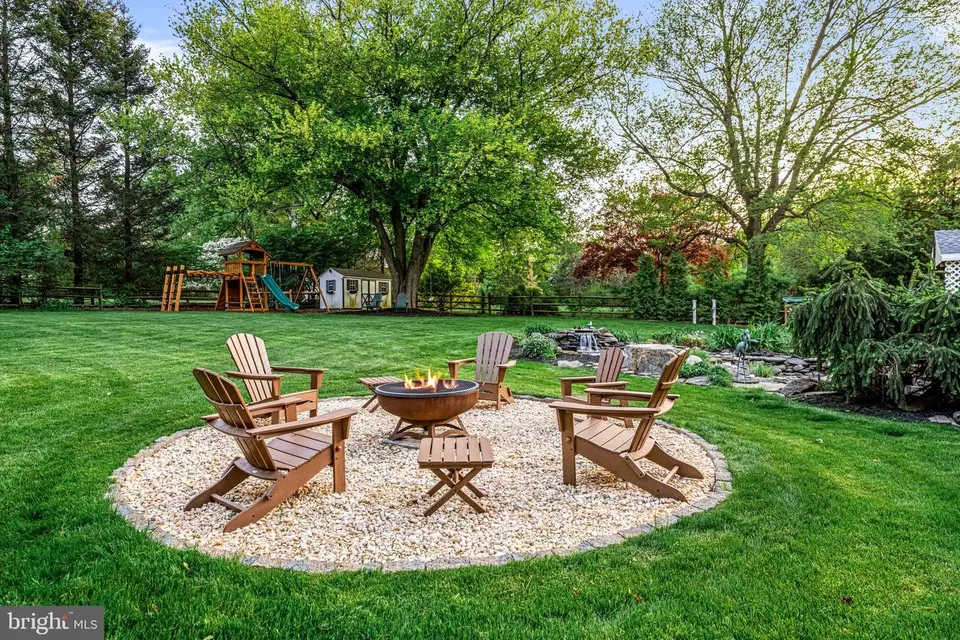 Exterior - 1519 Norristown Rd, Ambler, PA 19002 photo 17 of 18