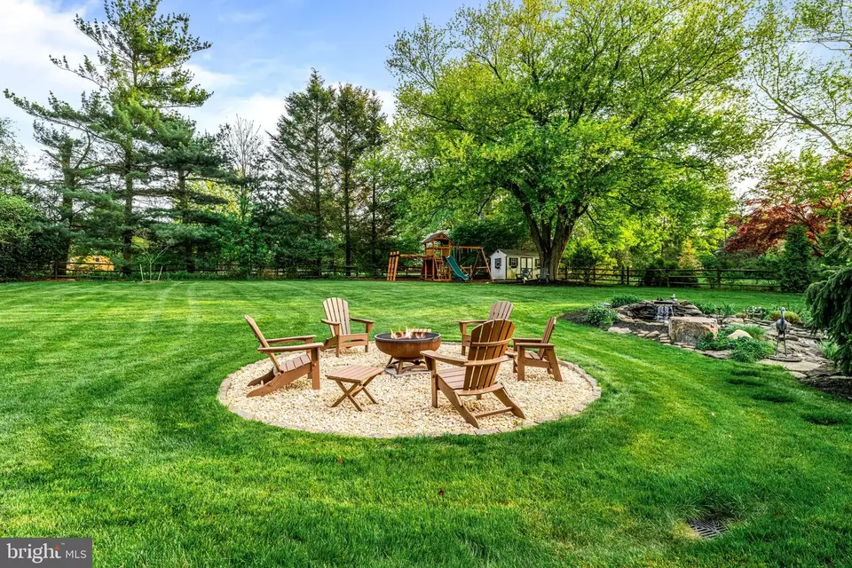 Exterior - 1519 Norristown Rd, Ambler, PA 19002 photo 11 of 18