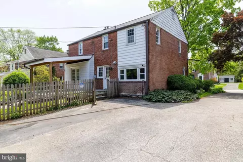 Exterior - 818 Downs Rd, Erdenheim, PA 19038 photo 8 of 12