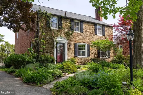 Exterior - 818 Downs Rd, Erdenheim, PA 19038 photo 4 of 12
