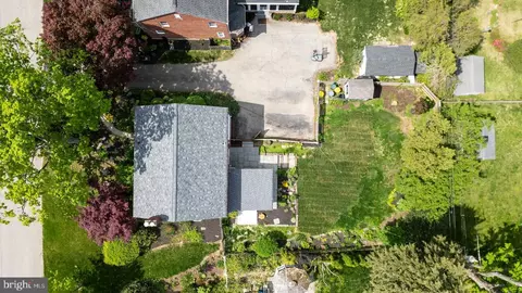 View/Area - 818 Downs Rd, Erdenheim, PA 19038 photo 6 of 8