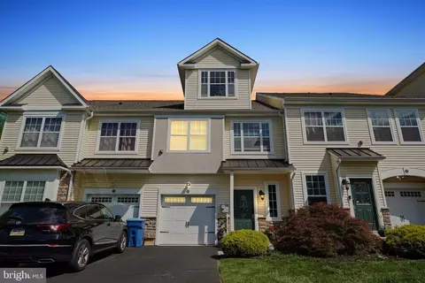 Exterior - 329 Ross Ct, Wyncote, PA 19095 photo 4 of 4