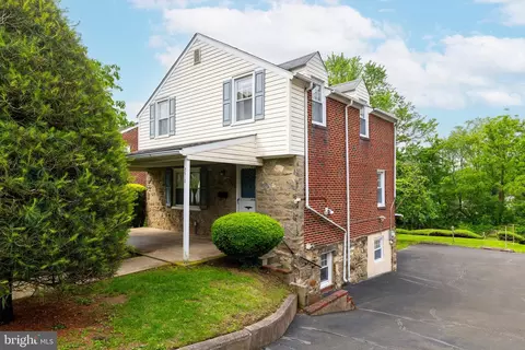 2012 Jenkintown Rd, Glenside, PA 19038
