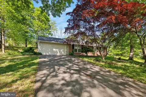 1523 Heather Pl, Pottstown, PA 19464