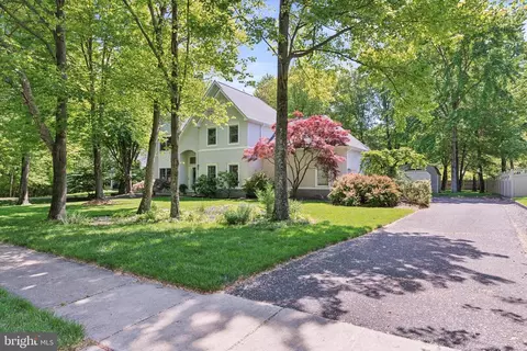 118 Oxford Ln, North Wales, PA 19454