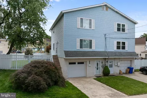 422 Valley Rd, Elkins Park, PA 19027