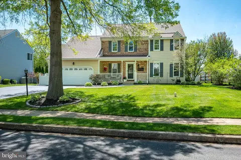 167 Bayberry Dr, Royersford, PA 19468