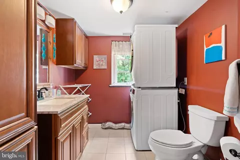 328 Tower Ln, Penn Valley, PA 19072 photo 13