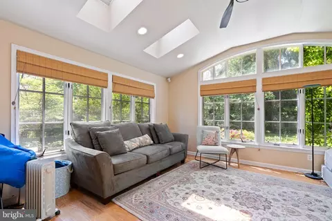 328 Tower Ln, Penn Valley, PA 19072 photo 14