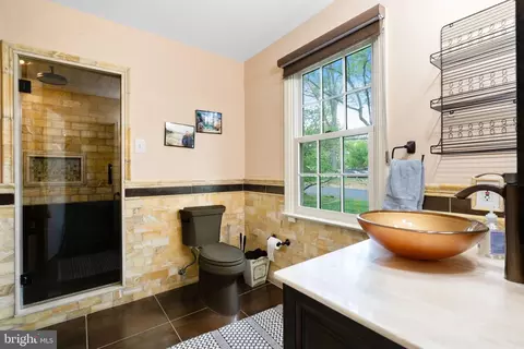 328 Tower Ln, Penn Valley, PA 19072 photo 19