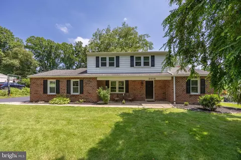 3006 Oakwood Dr, Plymouth Meeting, PA 19462