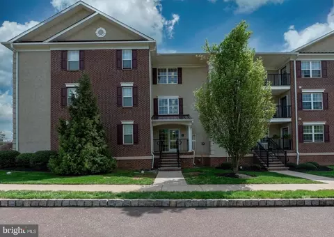 3930 Ashland Dr #238, Harleysville, PA 19438