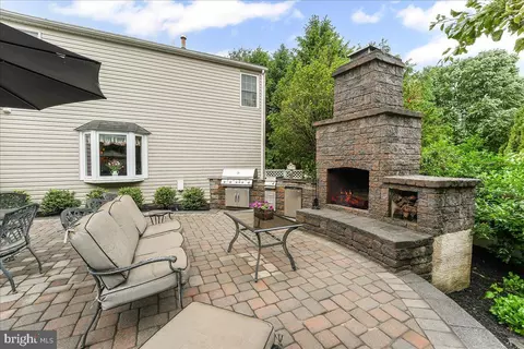Exterior - 780 Tannery Dr, Wayne, PA 19087 photo 4 of 8