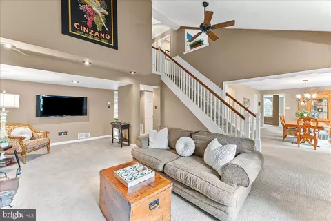 Entry Way - 780 Tannery Dr, Wayne, PA 19087 photo 2 of 7