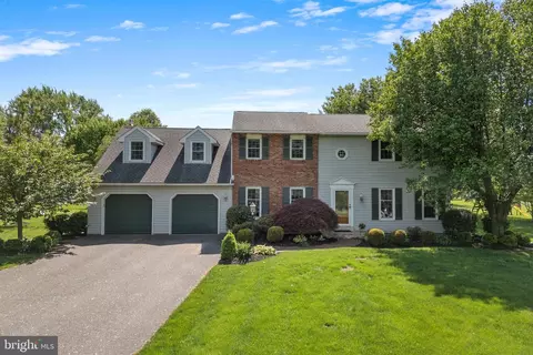 103 Leslie Ln, Souderton, PA 18964