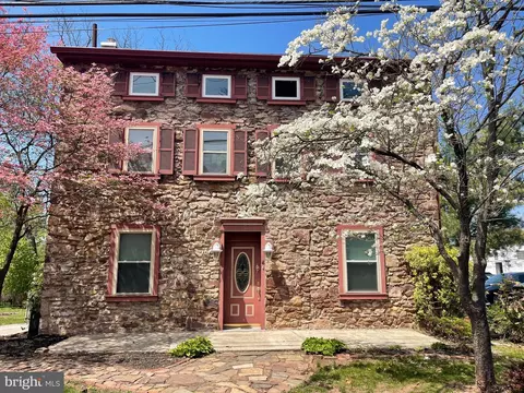 1127 Pawlings Rd, Norristown, PA 19403