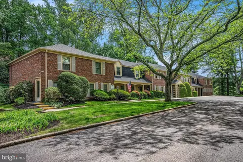 110 Macklenburg Dr, Penllyn, PA 19422