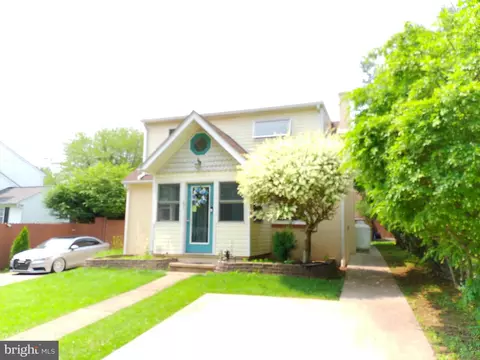 191 W 8th St, Pennsburg, PA 18073