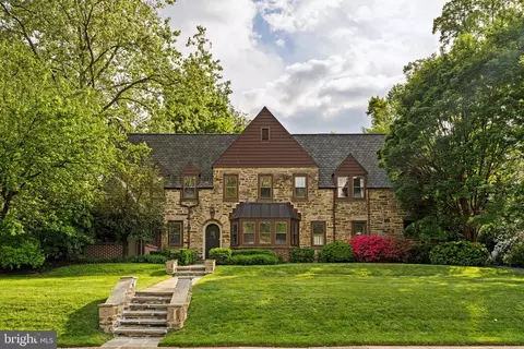 1872 Lambert Rd, Jenkintown, PA 19046