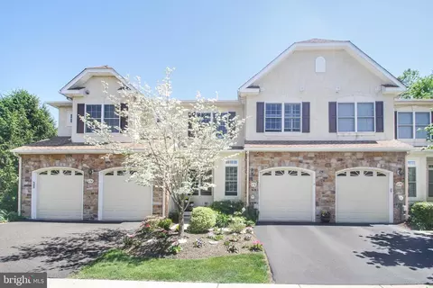 636 Greycliffe Ln, Ambler, PA 19002