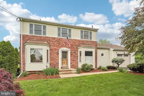 2055 Old Arch Rd, Norristown, PA 19401