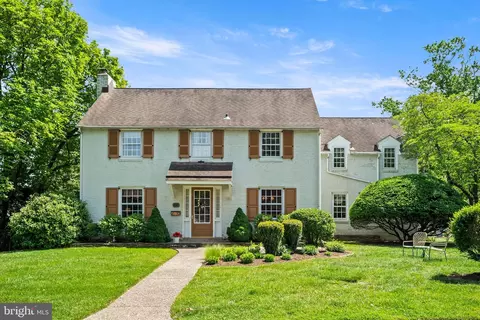100 Chesney Ln, Erdenheim, PA 19038