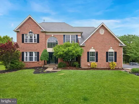 2015 Windsor Dr, Collegeville, PA 19426
