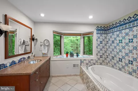 Bath - 590 Fletcher Rd, Wayne, PA 19087 photo 1 of 5