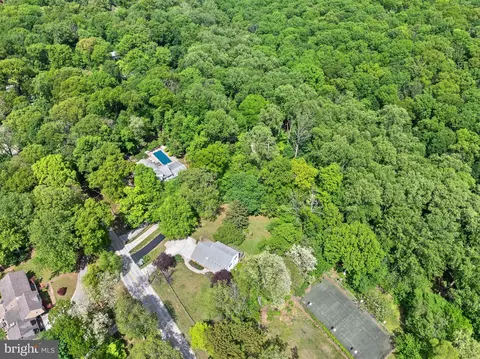 View/Area - 590 Fletcher Rd, Wayne, PA 19087 photo 1 of 2