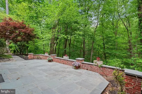 Exterior - 590 Fletcher Rd, Wayne, PA 19087 photo 10 of 14